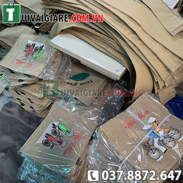 Mẫu túi vải đay mới nhất 2025