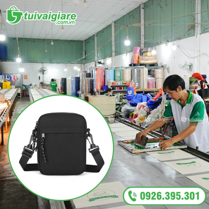 xưởng may túi đeo chéo vải nam