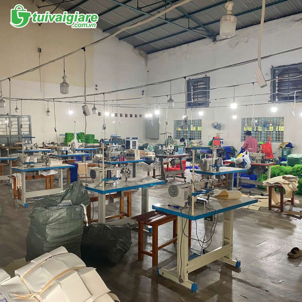 Xưởng may túi vải canvas trắng HCM