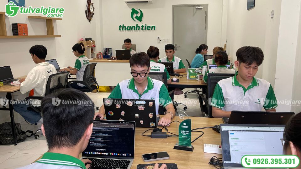 dia-chi-ban-tui-vai-o-ha-noi-van-phong-1