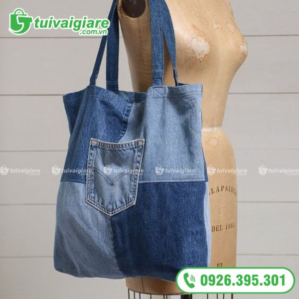 Túi Tote Handmade Được May Từ Vải Jean