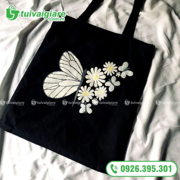 tui-canvas-den-thoi-trang-phong-cach-6