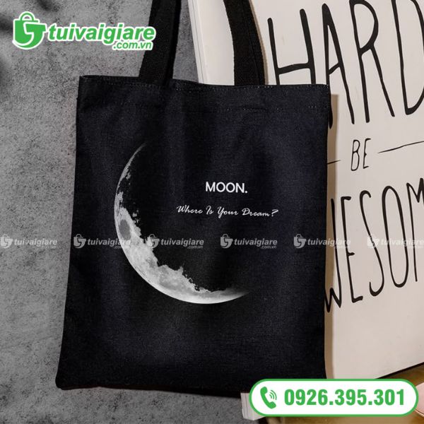 tui-canvas-den-thoi-trang-phong-cach-7