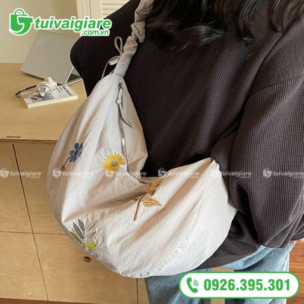 Túi Vải Đeo Chéo Oxford Màu Trắng