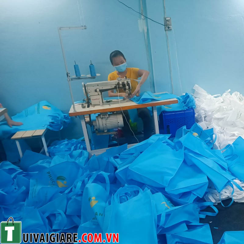 Xưởng may túi vải không dệt tại TPHCM