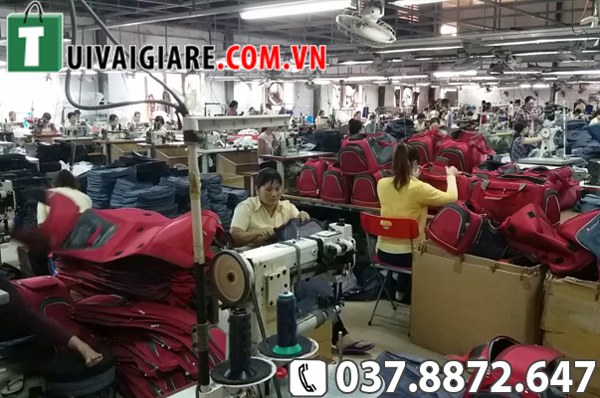 Xưởng sản xuất túi xách 